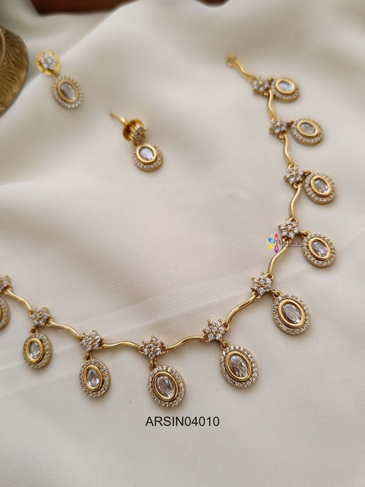 White Drop Stone Necklace