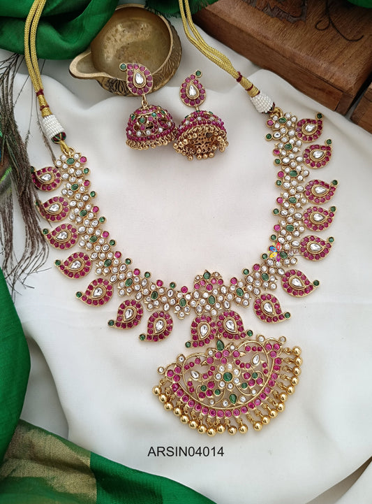Traditional Mango Stone Necklace