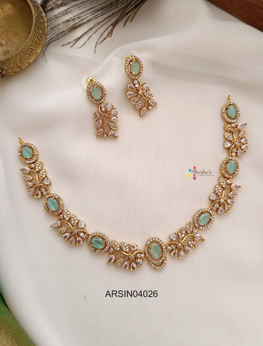 Sea Green and Leaf White Stone Necklace