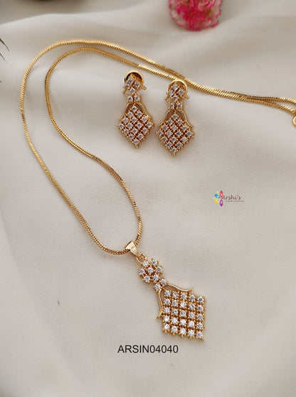 Diamond Shape Pendant Necklace