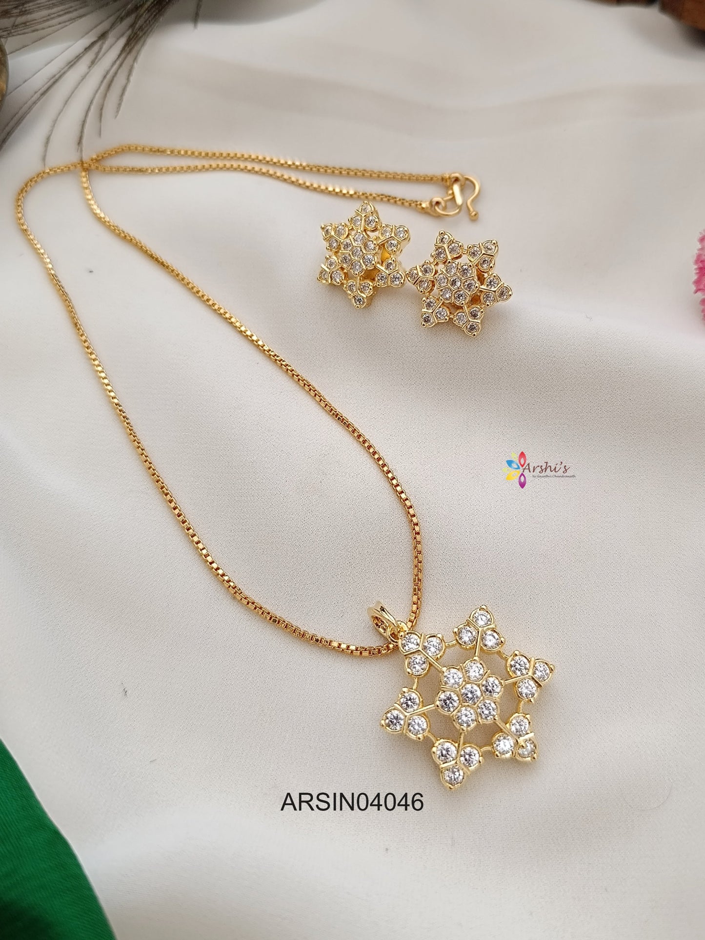 Diamond Look Like Pendant Necklace