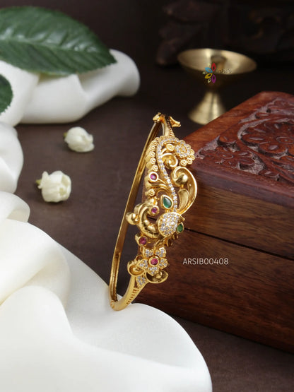 Elegant Peacock Bracelet Bangle