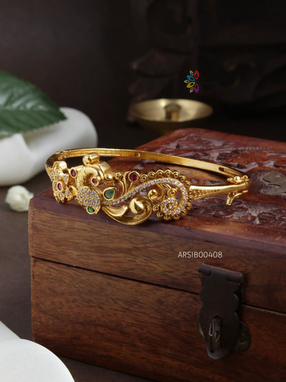 Elegant Peacock Bracelet Bangle