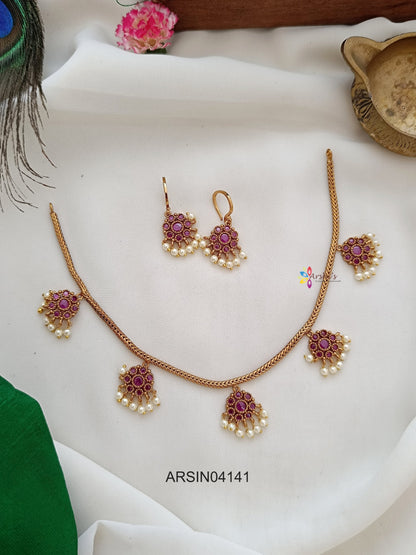 Kemp Motif Drop Necklace
