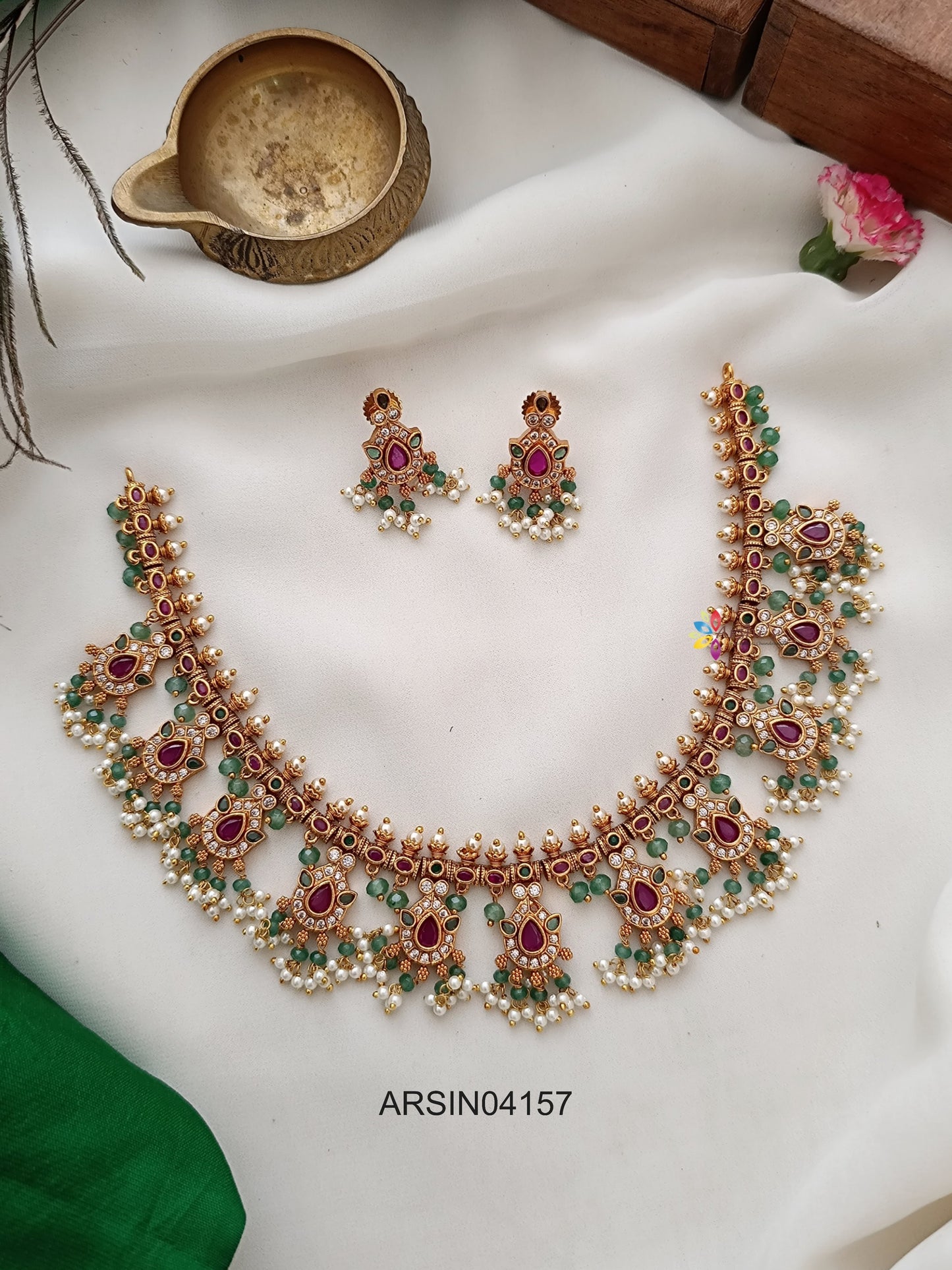 Kemp and White Stone Guttapusalu Necklace