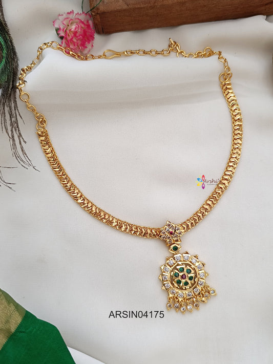 White and Green Stone Pendant Attigai Necklace