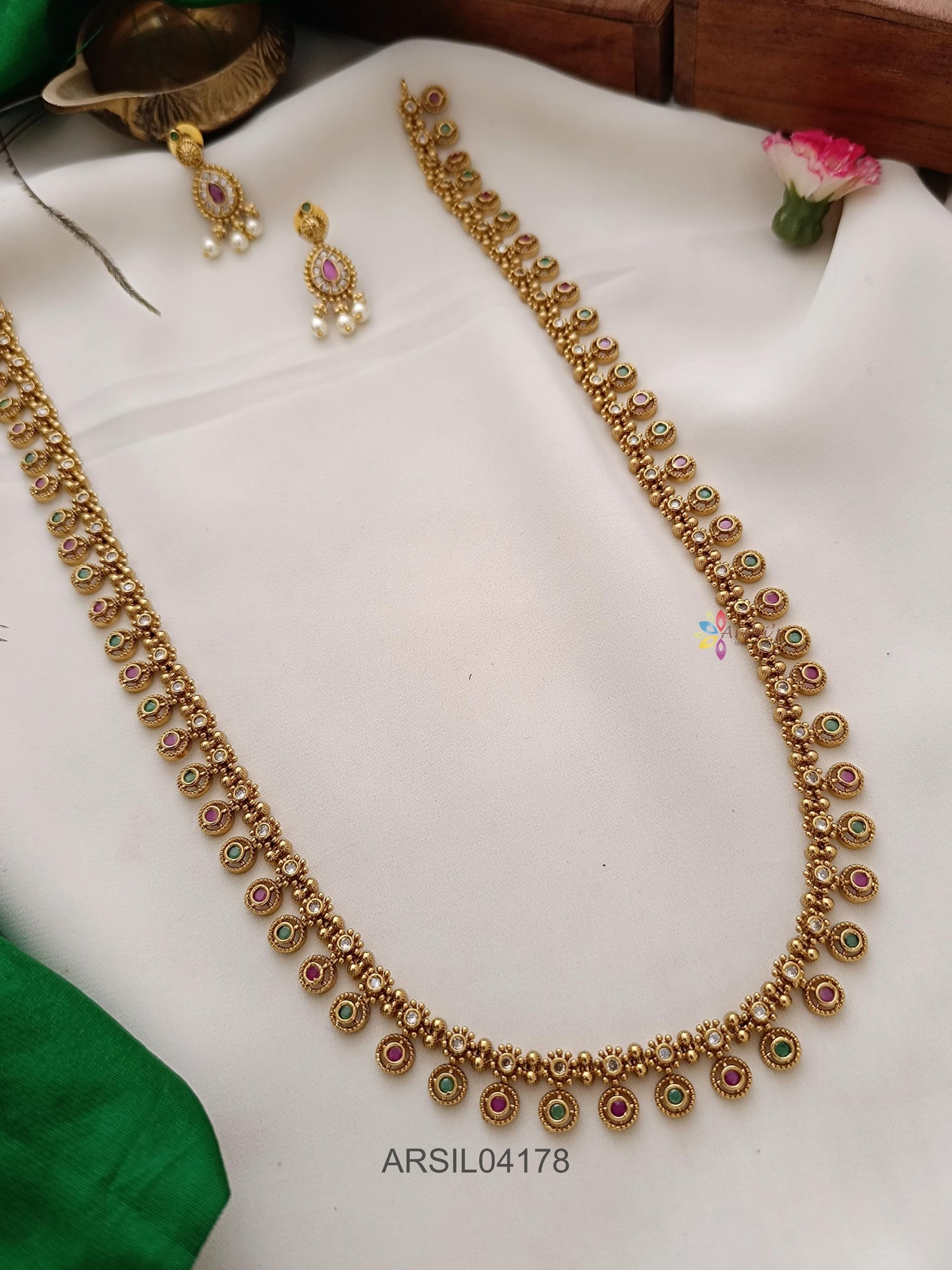 Matte Gold Finish Stone Long Haram