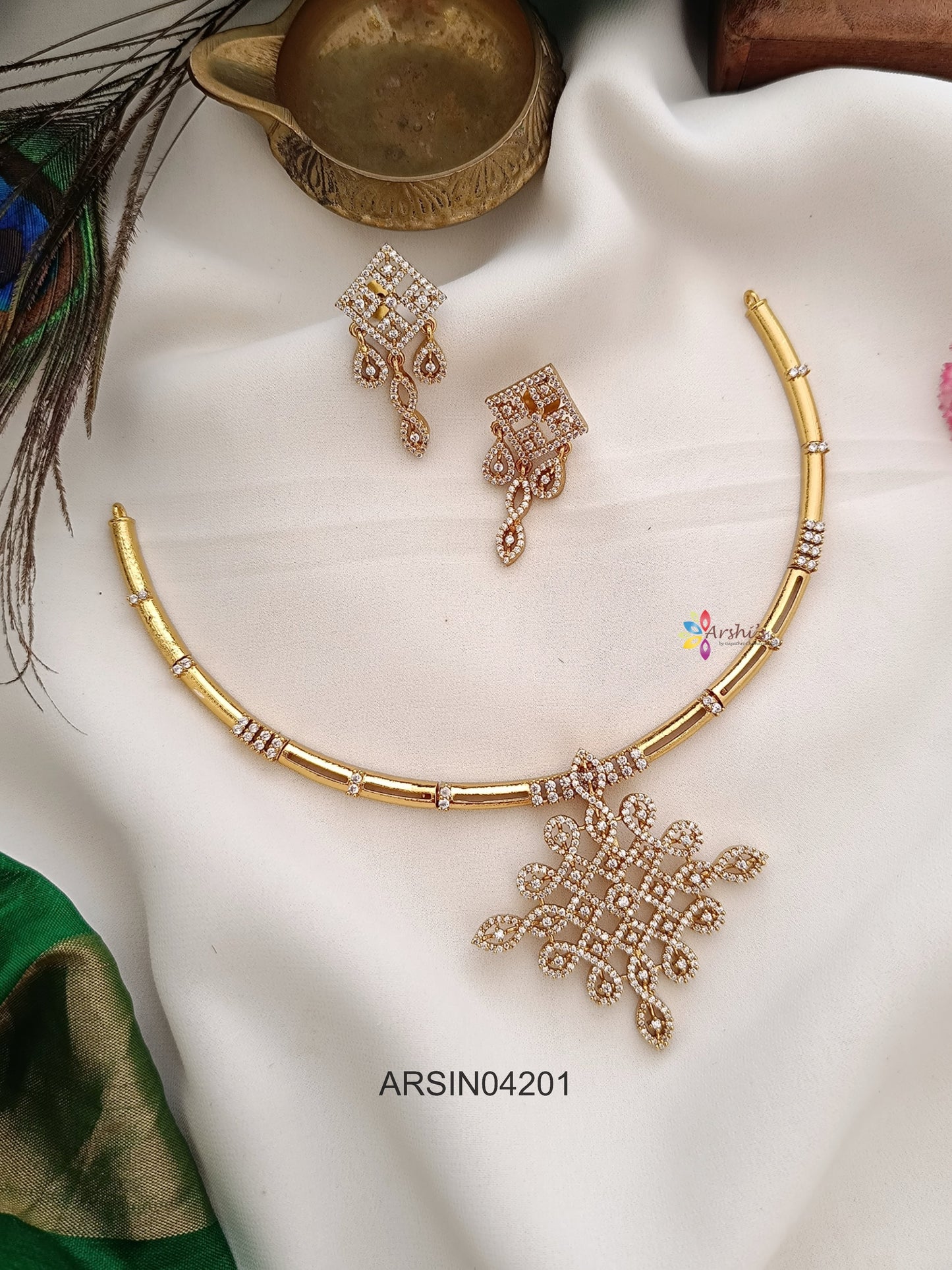 CZ Rangoli Pendant Hasli Necklace