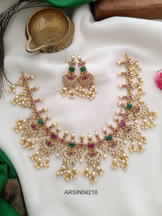 Kemp and Green Stone Guttapusalu Necklace