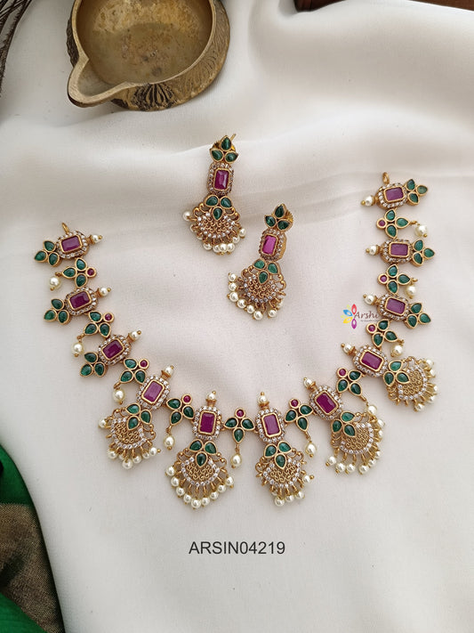 Kemp and Green Stone Necklace