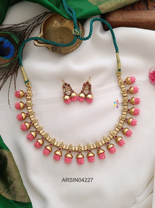 Pavalamalli Necklace