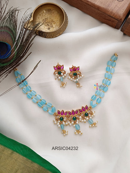 Sea Blue Bead Lotus Pendant Choker