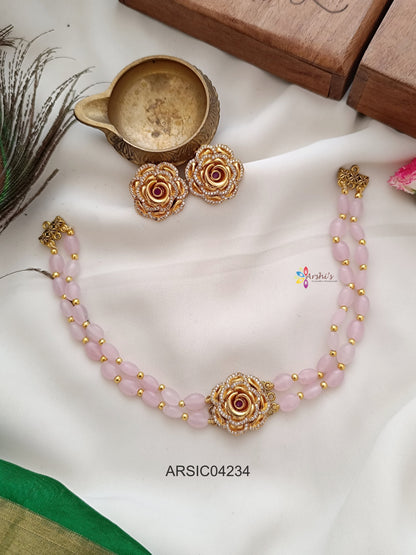 Pale Pink Bead Flower Pendant Choker