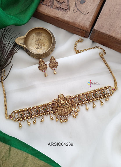 Lakshmi Floral Gold Drops Choker