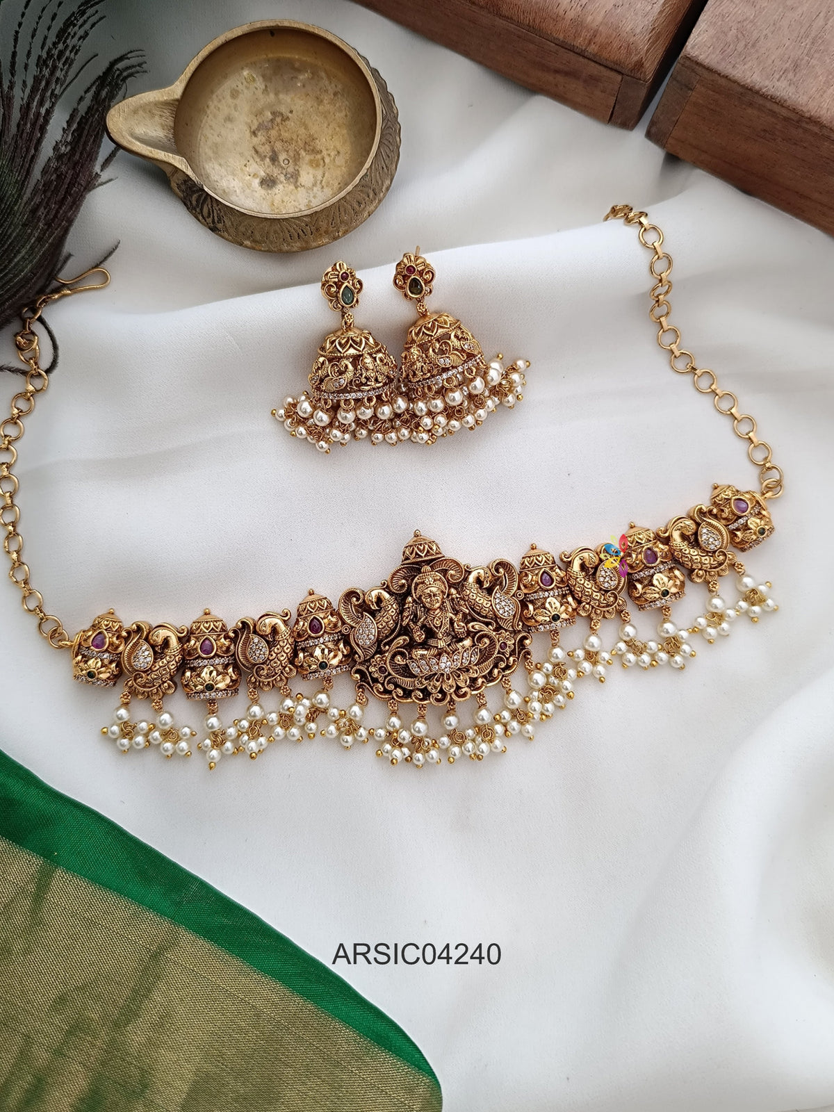 Antique Lakshmi Peacock Guttapusalu Choker