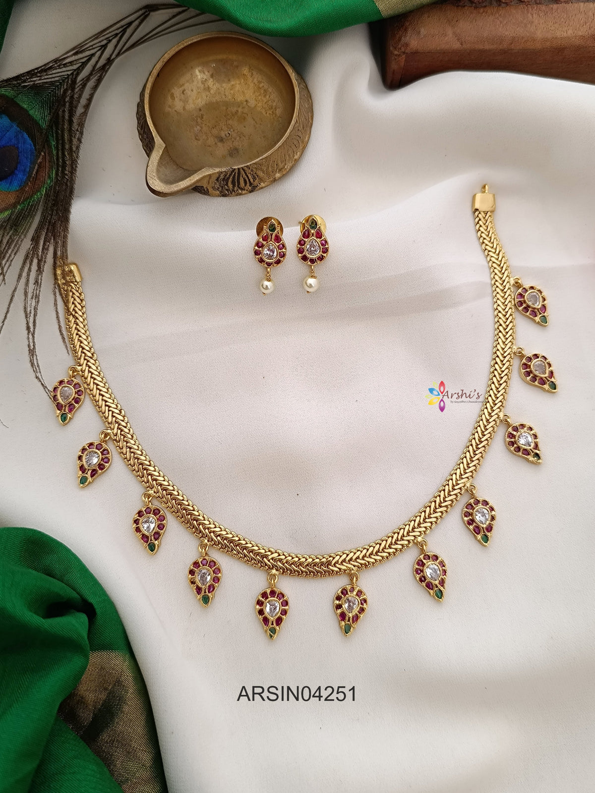 Jalebi Kemp Stone Drops Necklace