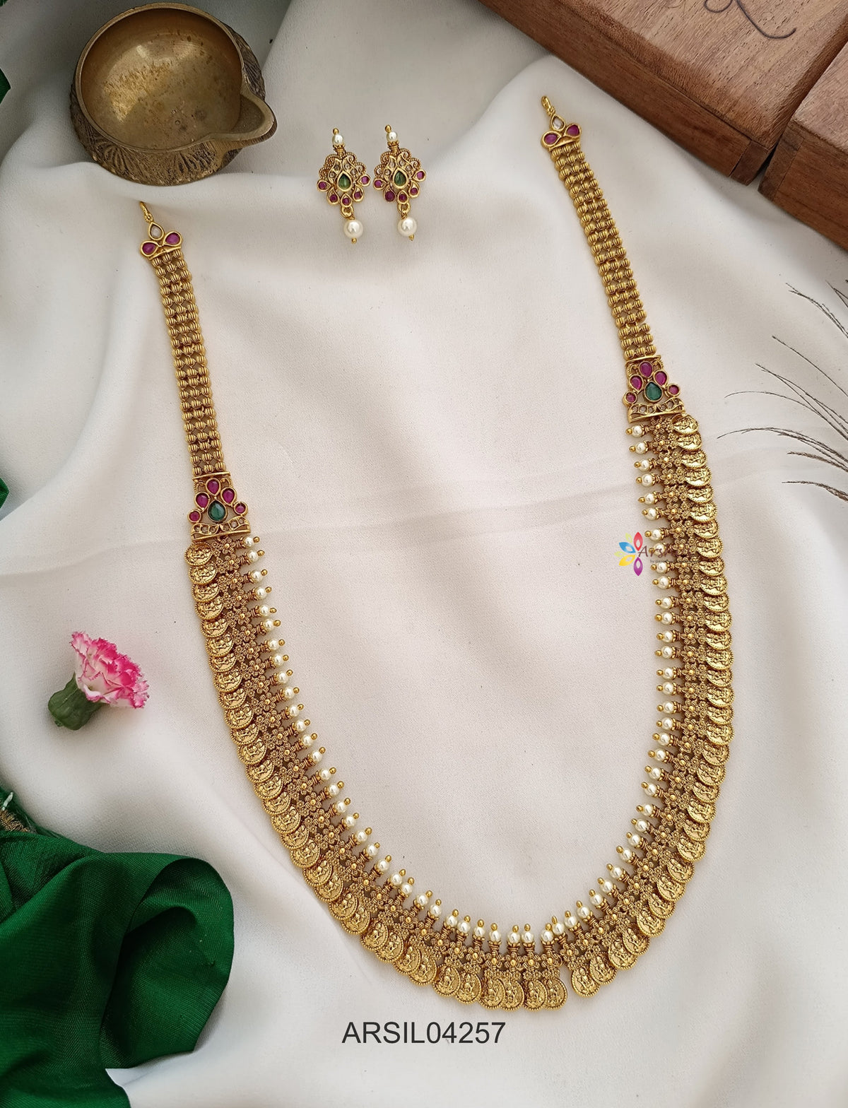 Lakshmi Coin Long Haram