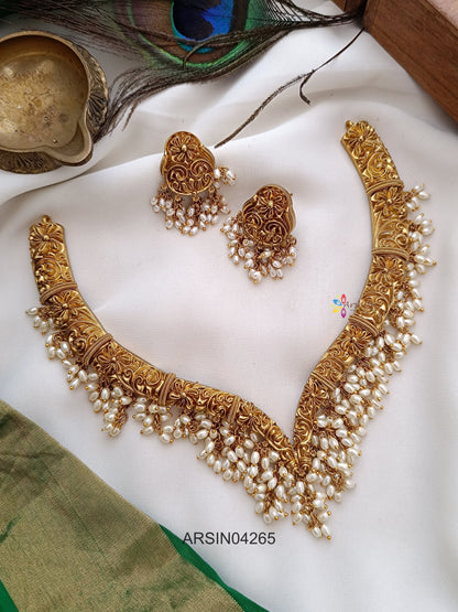 V Shape Pearl Drops Kante Necklace