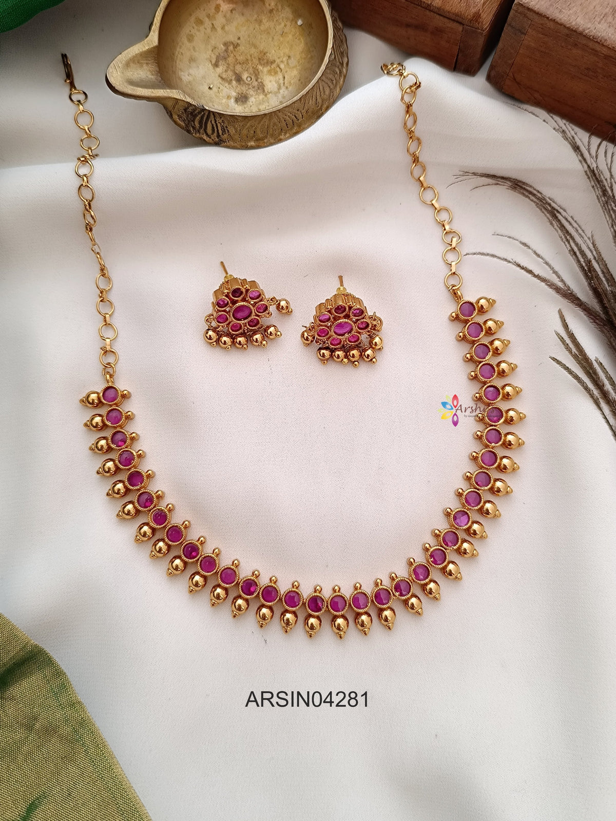 Kemp Stone Necklace