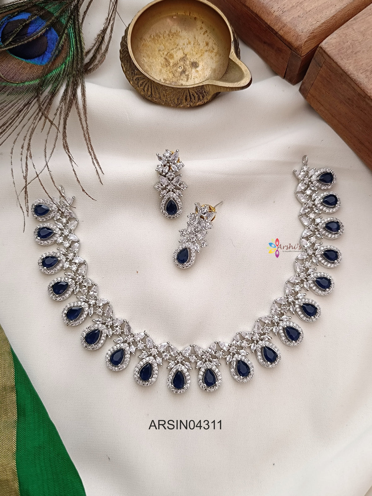 Blue Rosium Polish Necklace