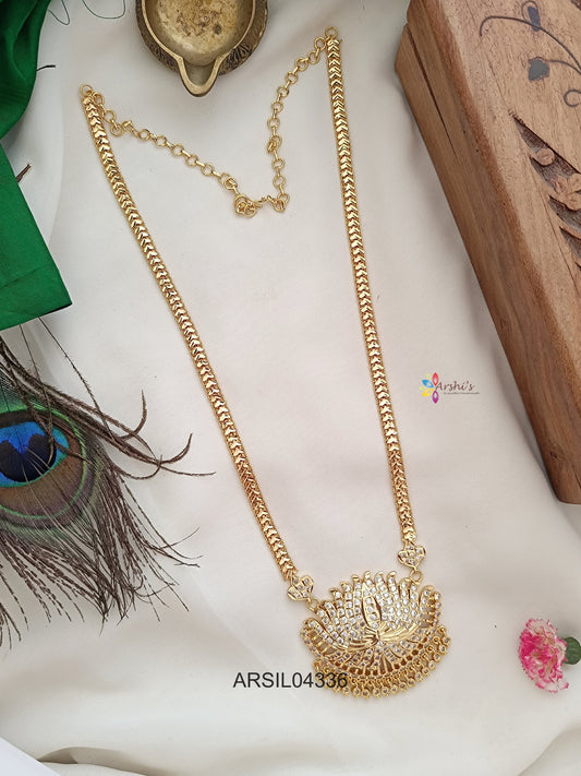 Lotus Pendant Haram