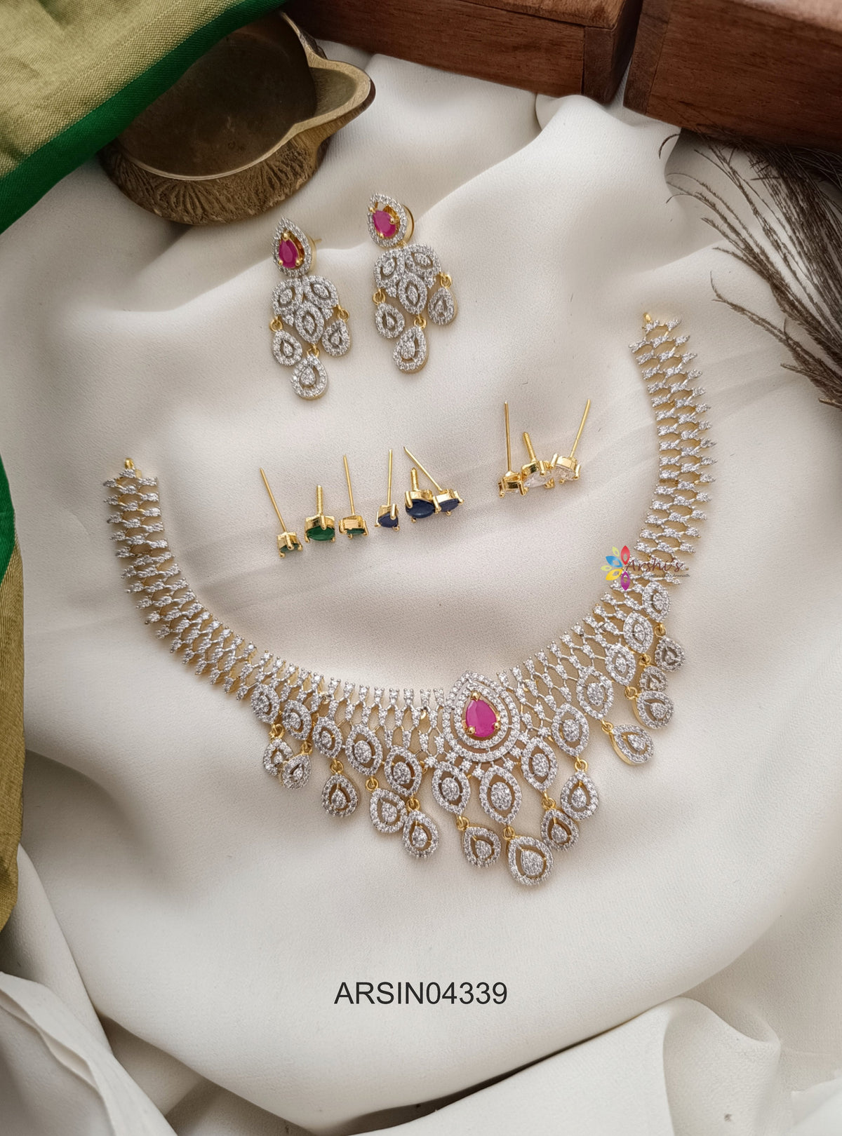 Diamond Look Like Stone Changeable Necklace