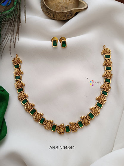Swan Square Green Stone Necklace