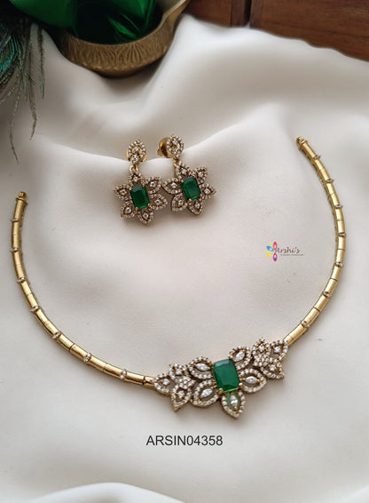 Emerald AD Stone Hasli Necklace