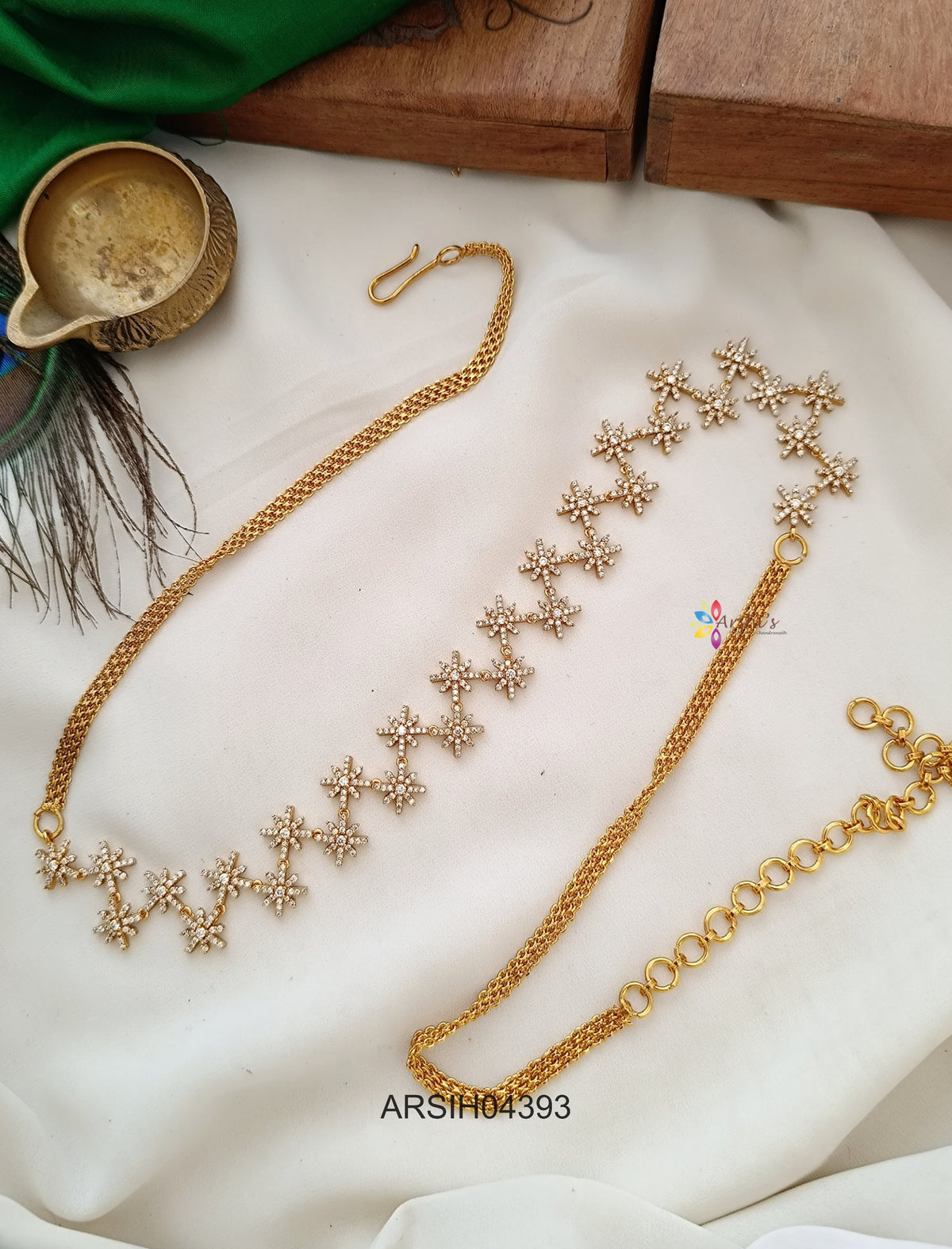 Star Two Layer White Stone Hip Chain