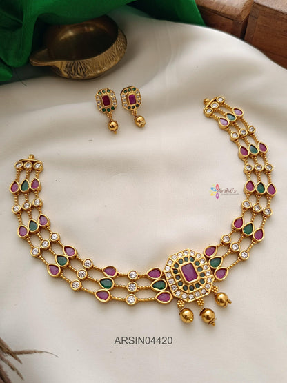 Floral Design Stone Necklace