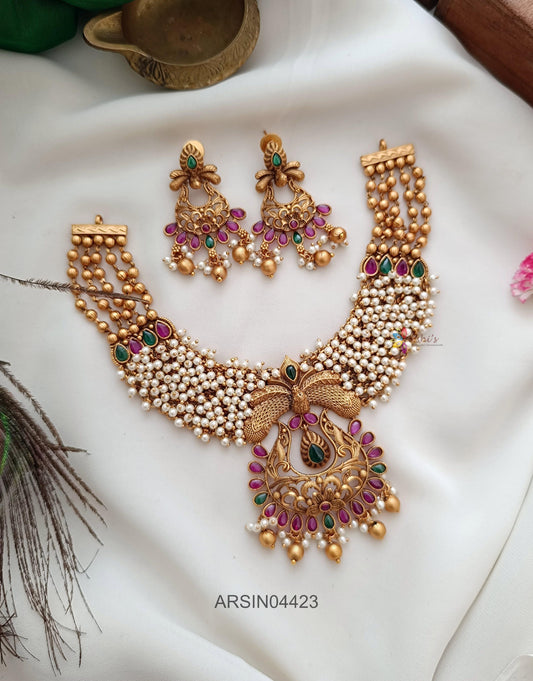 Antique Pearl Studded Necklace