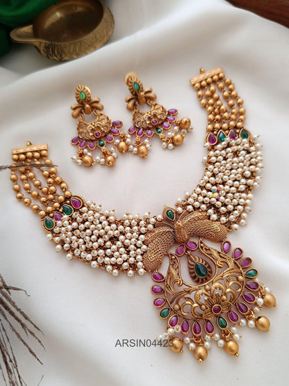Antique Pearl Studded Necklace