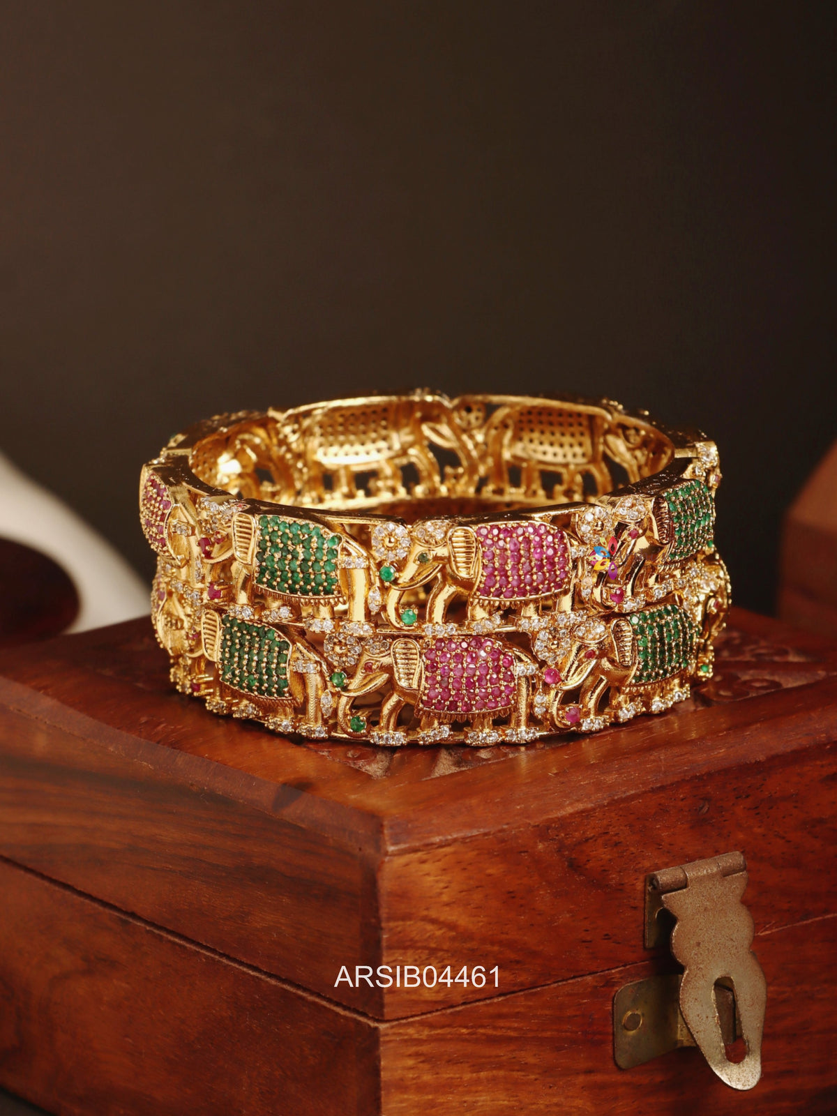 Elephant Kemp and Green Stone Bangles