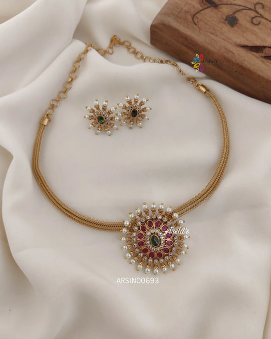 Simple And Elegant Round Pendant Necklace