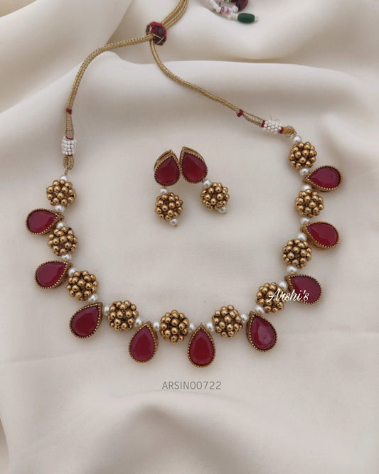 Red Stone Gold Ball Necklace