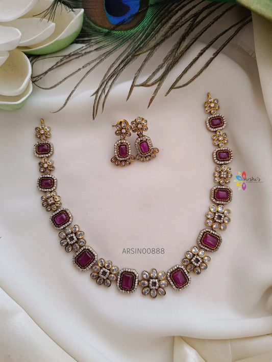 Flower Design Victorian Necklace