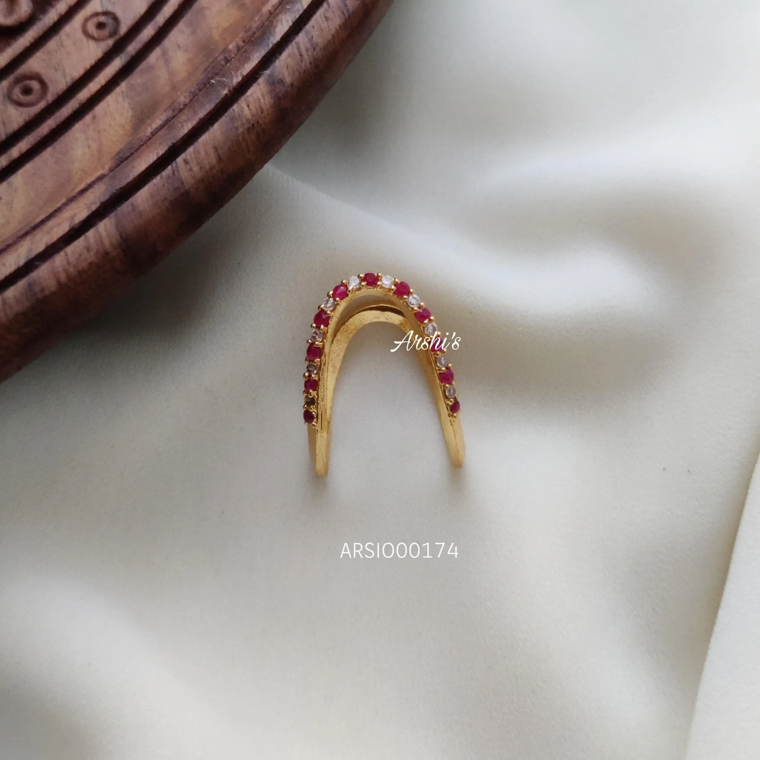 Gold tone cz white-green stone finger ring dj-40054 – dreamjwell