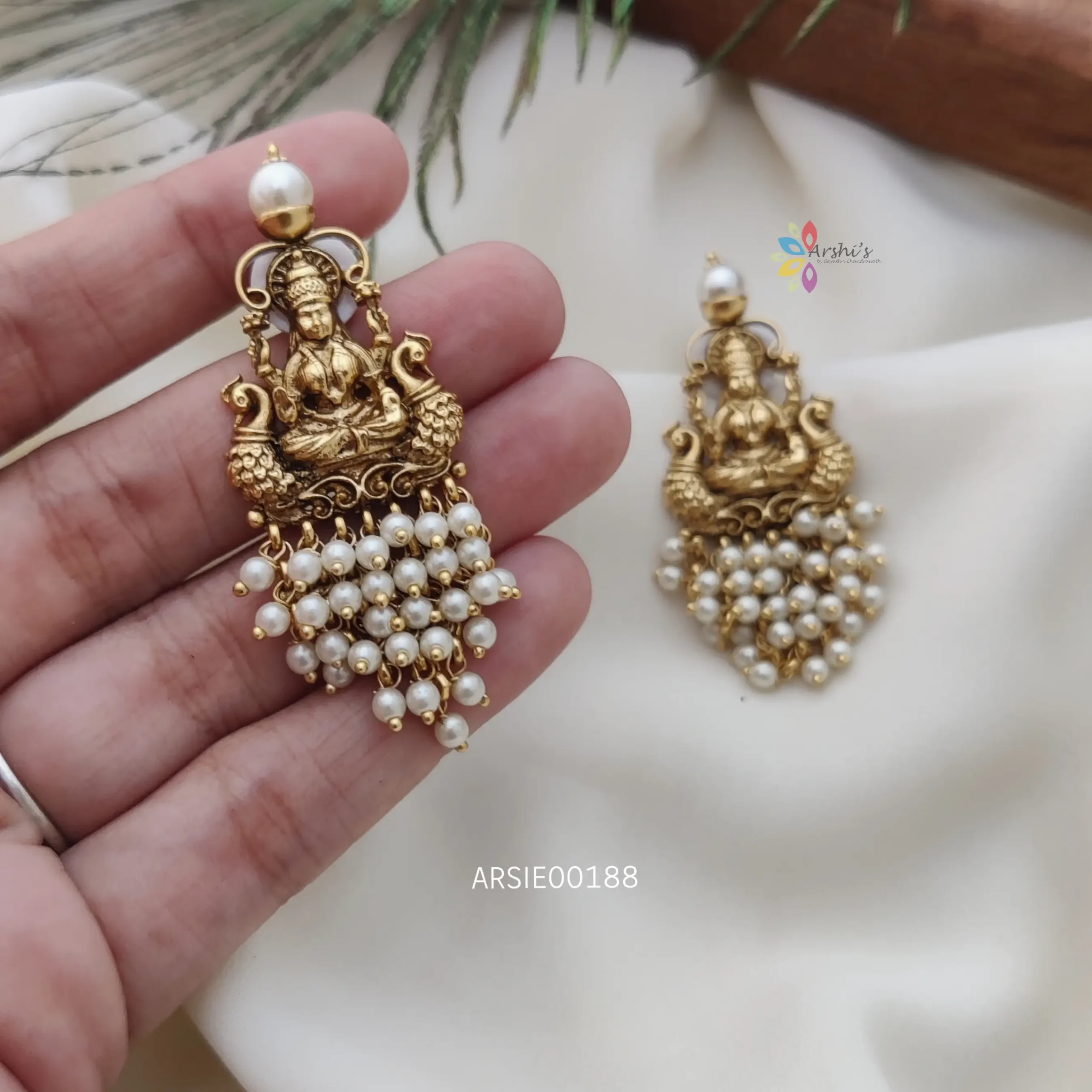 Temple Pearl Hangging Earrings