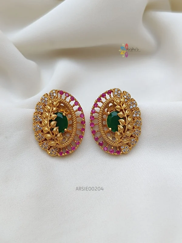 Peacock Stone Earrings - South India Jewels | Temple jewellery earrings,  Gold jewelry earrings, Bridal gold jewellery designs
