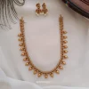 Elegant Gold Bead Necklace