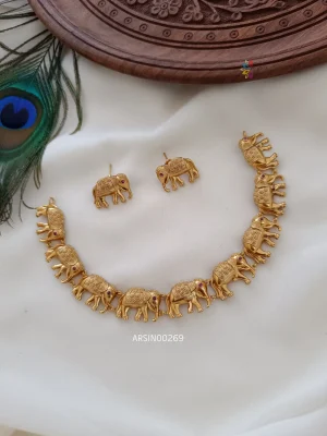 Traditional Elephant Design Necklace