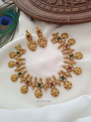 Ruby and Green Ramparivar Necklace