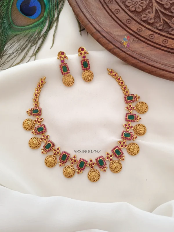 Traditional Kemp and Green Stone Ramparivar Necklace