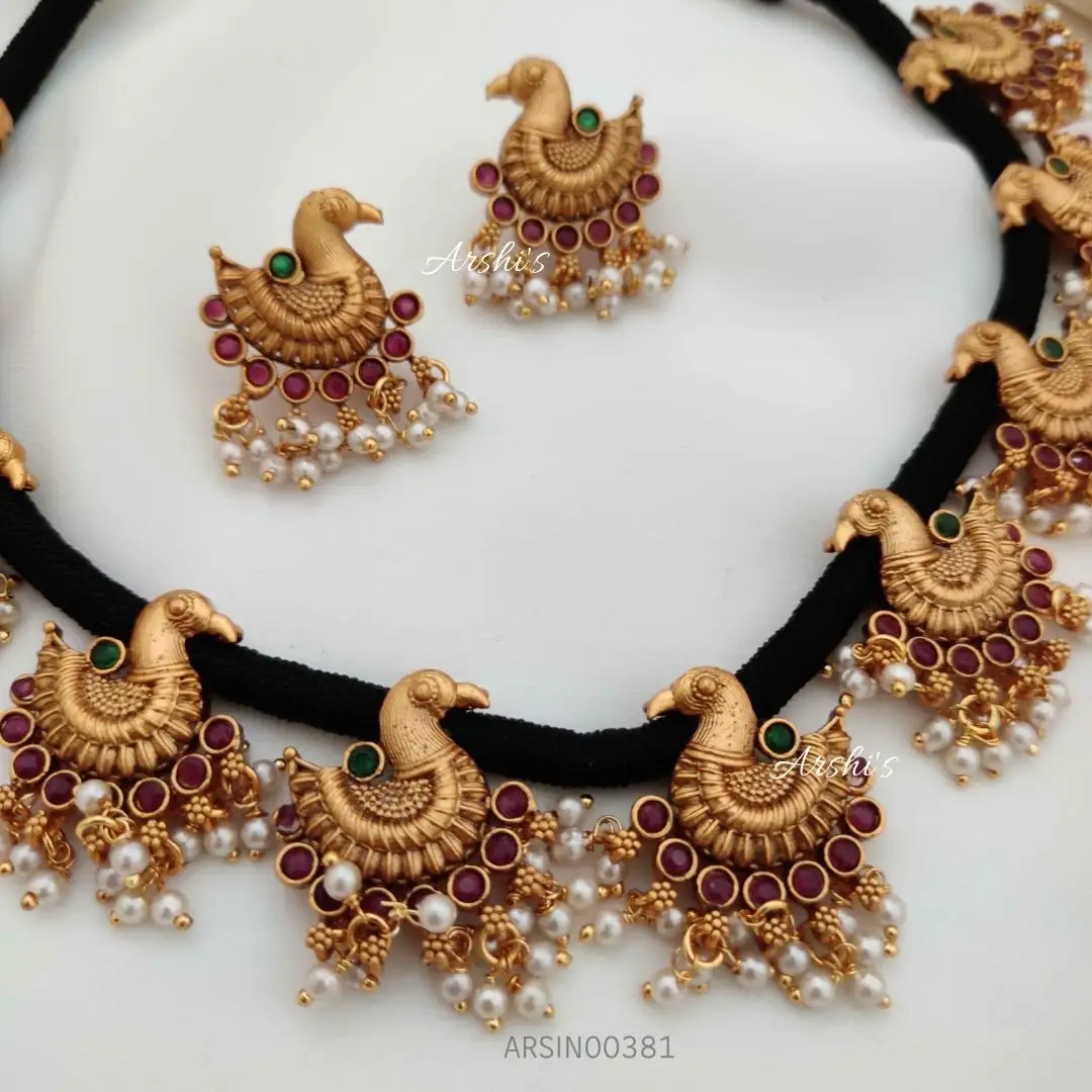 Black Threaded Peacock Design Necklace