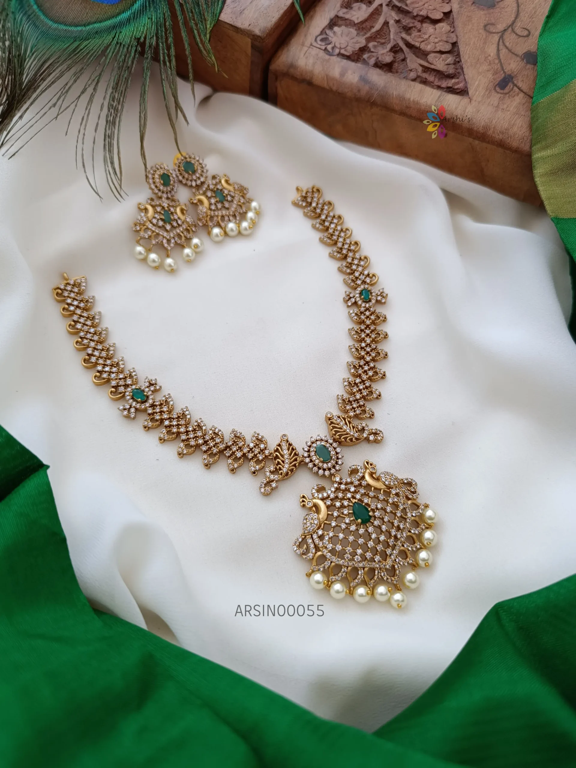 Trendy peacock AD necklace