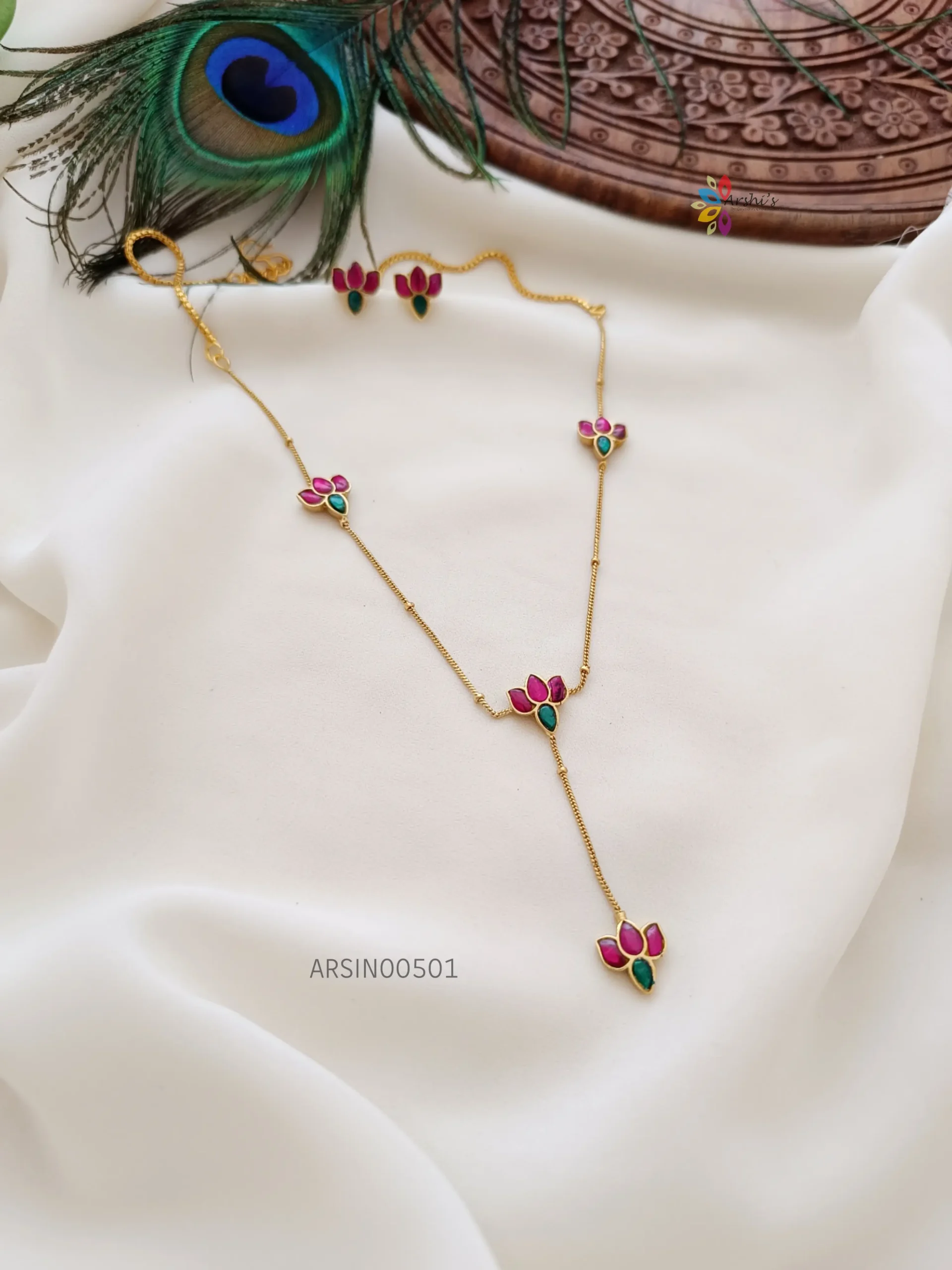 Simple Lotus Design Necklace