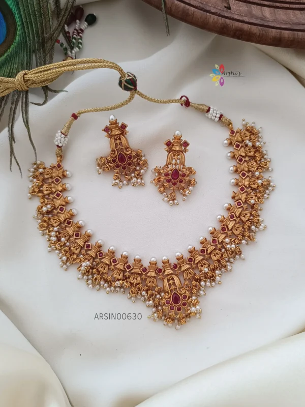 Charming Ruby Stone Guttapusalu Necklace