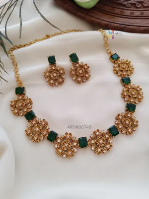 Green Stone Flower Design Necklace