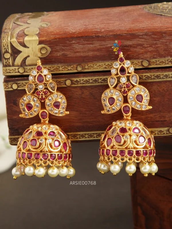 Buy 22Kt Gold Earring Designs For Female 78VY1324 Online from Vaibhav  Jewellers