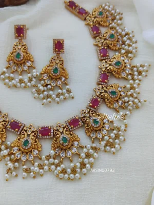 Trendy Bridal Guttapusalu Necklace